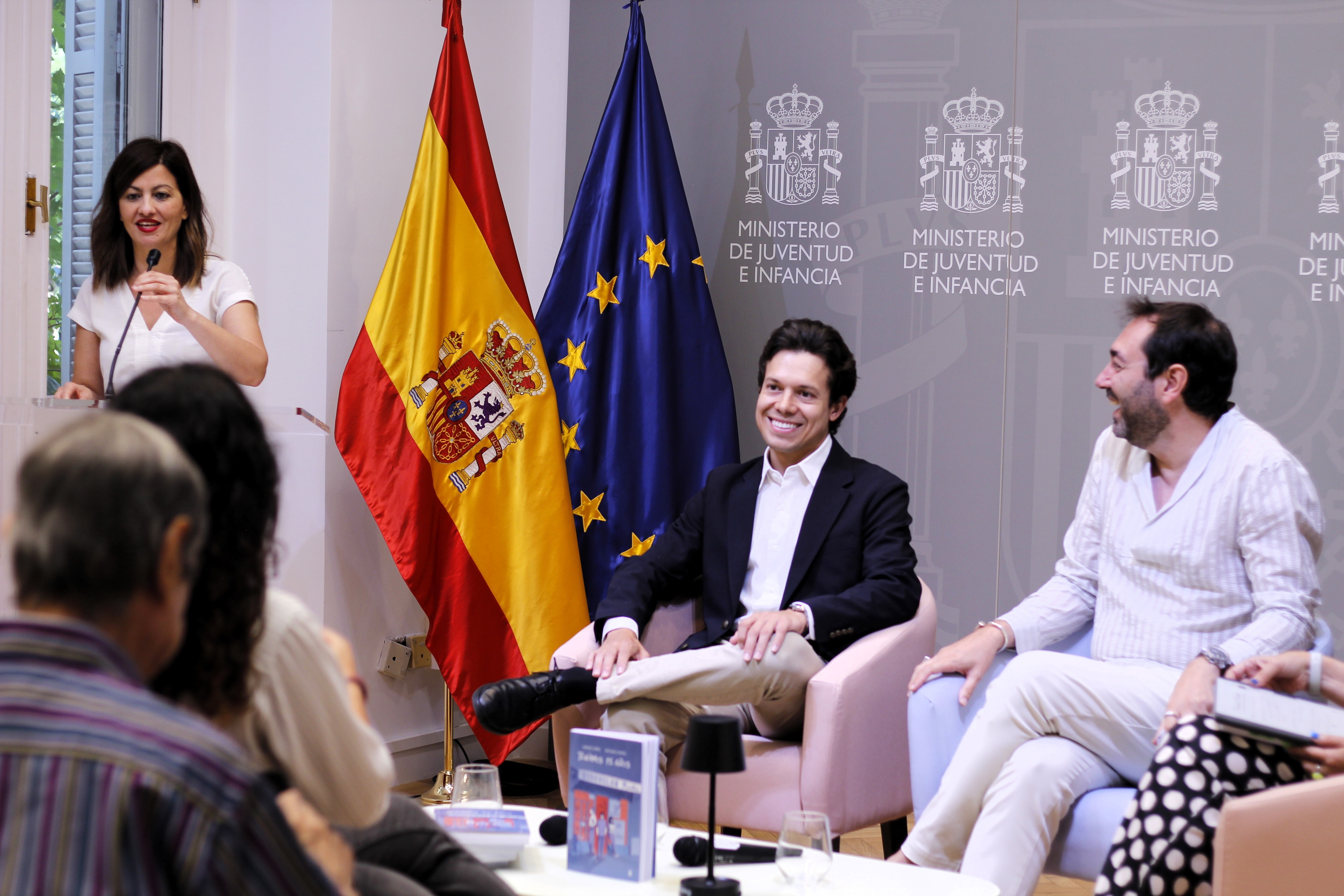 Presentación de «Teníamos 15 años» en el Ministerio de Juventud e Infancia